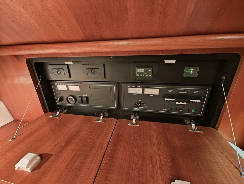 Slide: The Image of Tiara 3200 OPEN 2005 - 5868047