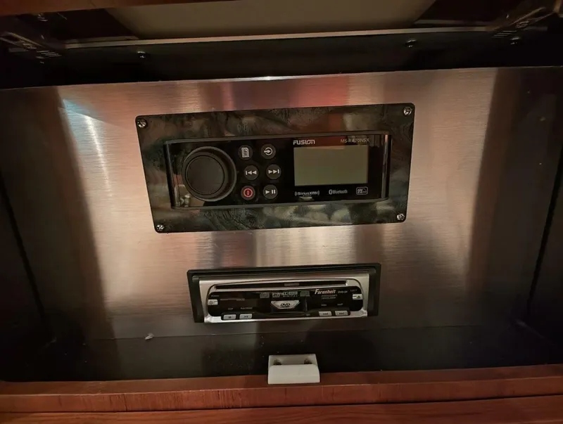 Slide: The Image of Tiara 3200 OPEN 2005 - 5868048