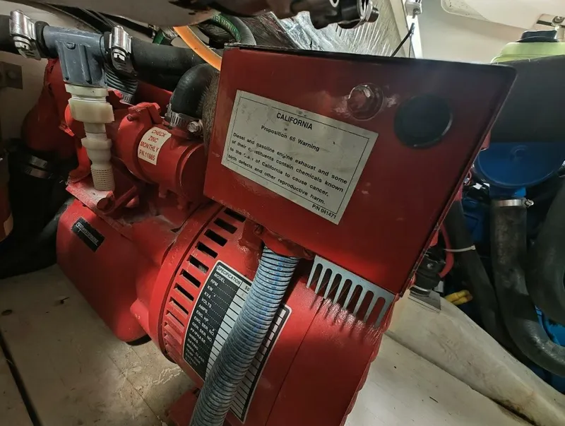 Slide: The Image of Tiara 3200 OPEN 2005 - 5868053