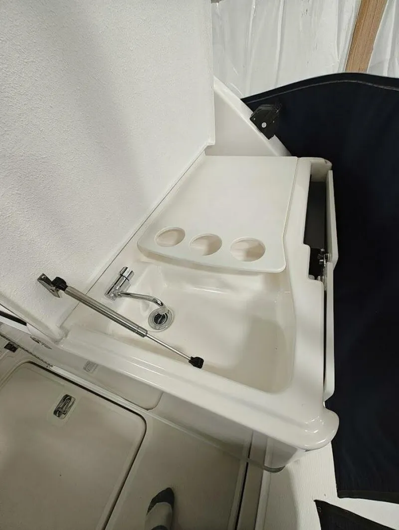 Slide: The Image of Tiara 3200 OPEN 2005 - 5868034