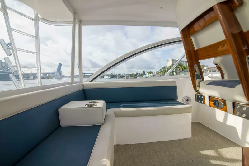 Slide: The Image of Cabo 41 Justice - Exterior Helm 2020 Cabo 41 Express Justice - 5837093