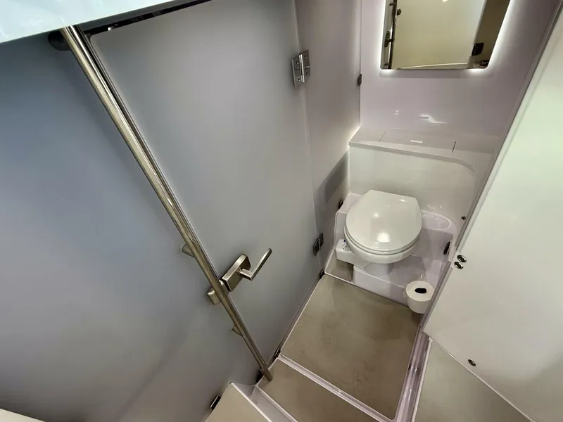 Slide: The Image of Axopar 37 Cross Cabin 2023 - 5837291