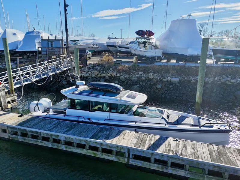 Slide: The Image of Axopar 37 Cross Cabin 2023 - 5837255