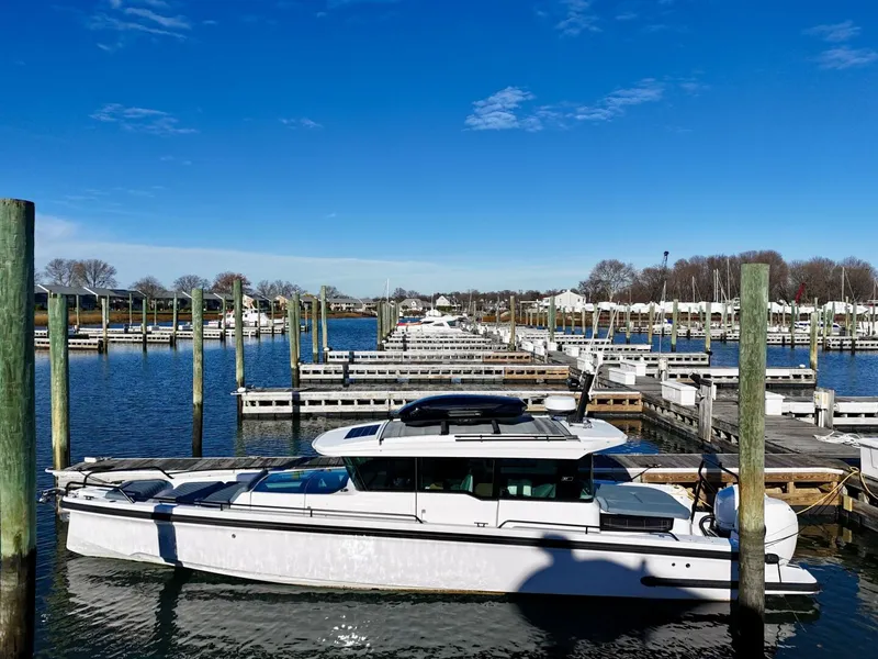 Slide: The Image of Axopar 37 Cross Cabin 2023 - 5837258