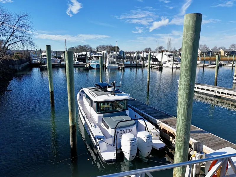 Slide: The Image of Axopar 37 Cross Cabin 2023 - 5837261