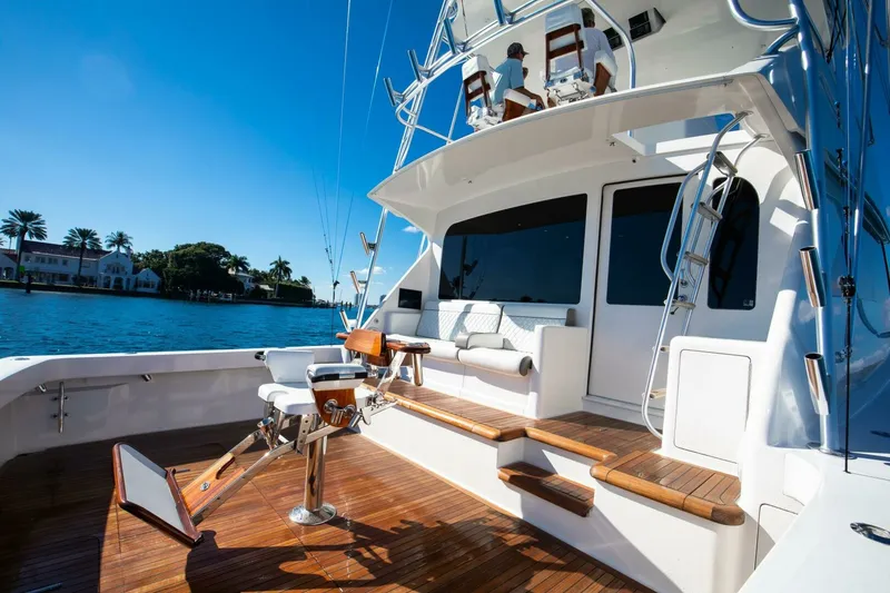 Slide: The Image of Viking 56 - GIANNA MARIE - Cockpit 2007 Viking 56 Convertible GIANNE MARIE - 7652282