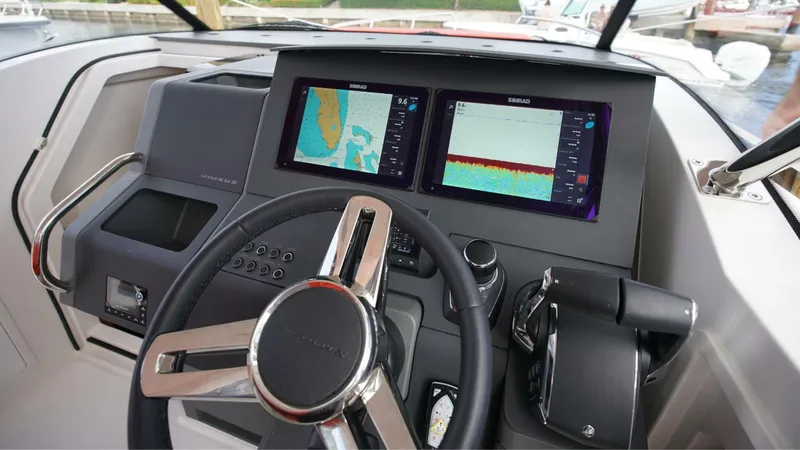 Slide: The Image of 2024 Nimbus Tender 11 #260 Helm Station - 5837554