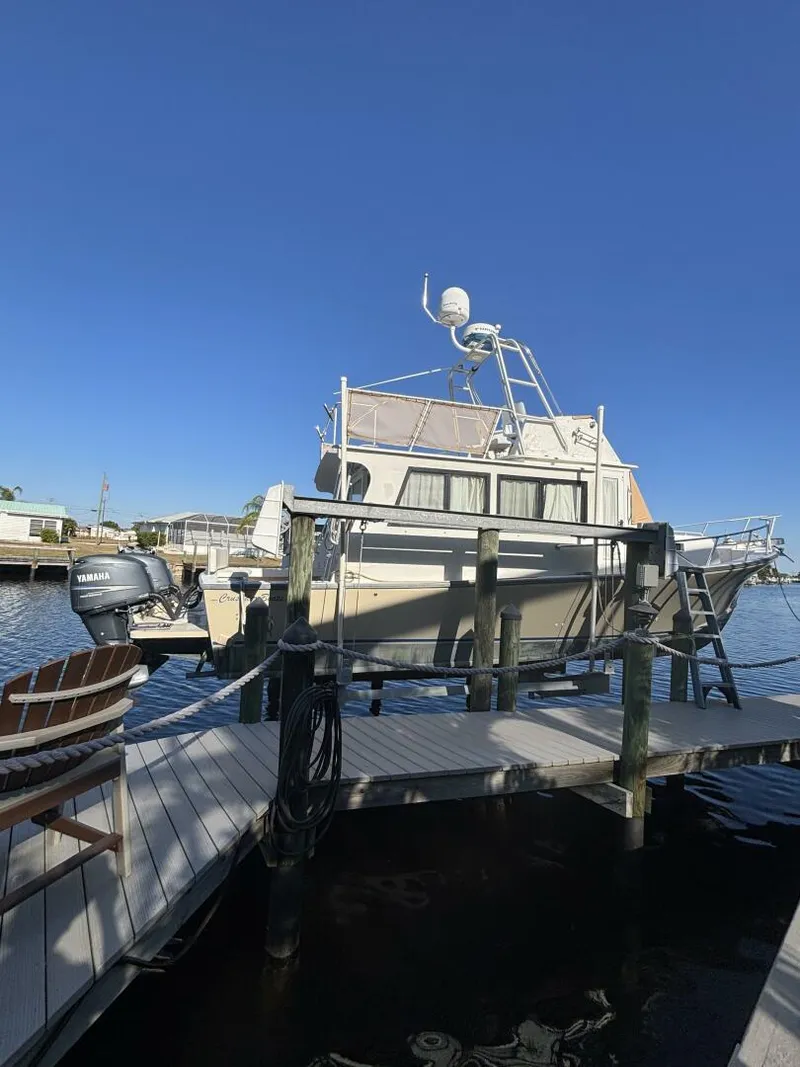 Slide: The Image of Crusader Boats 34 2006 - 5837942