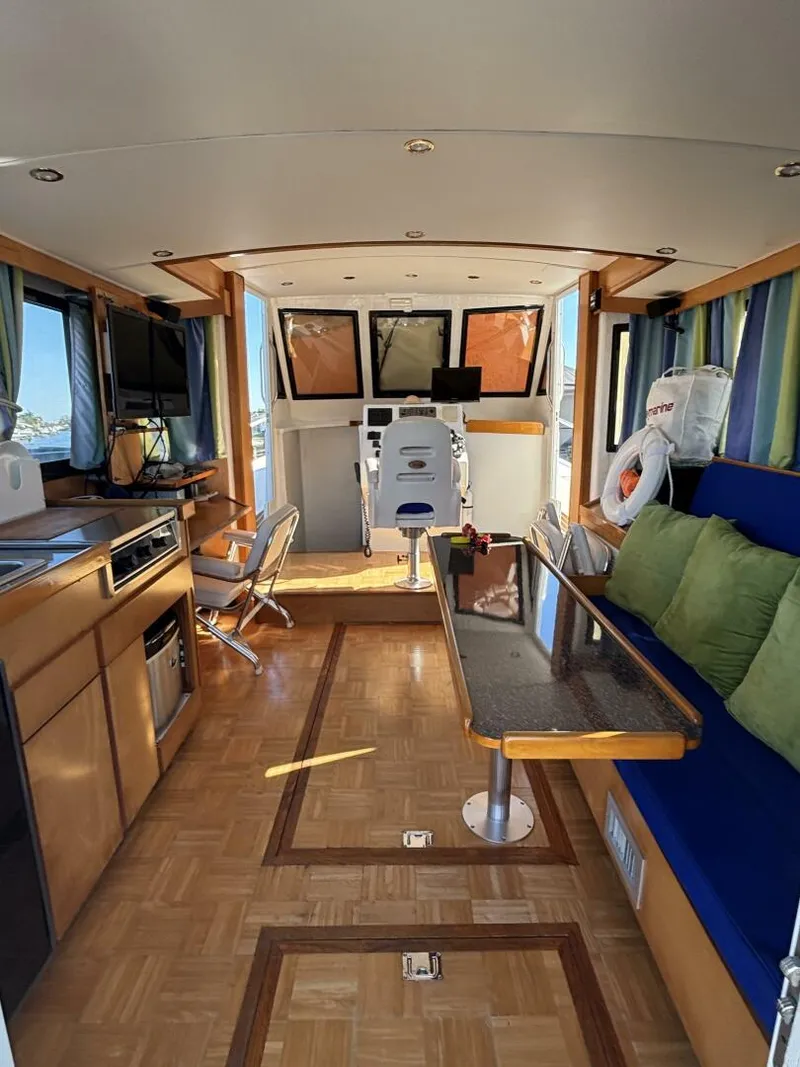 Slide: The Image of Crusader Boats 34 2006 - 5837933