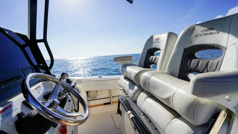 Slide: The Image of Cobia 262 Center Console 2021 - 5837959