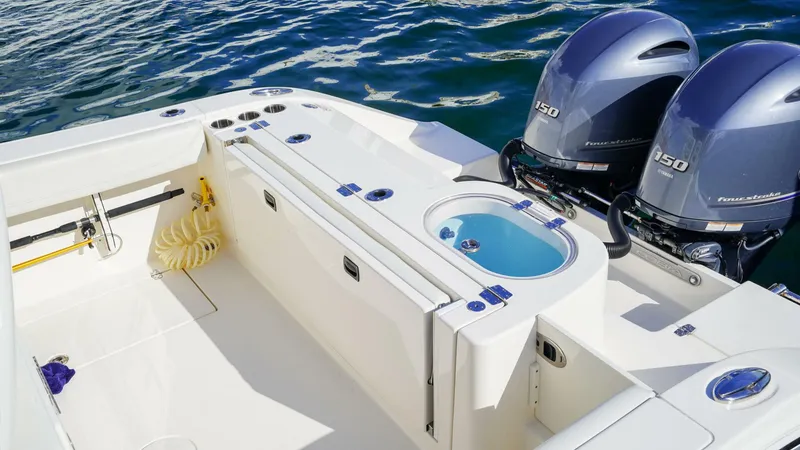 Slide: The Image of Cobia 262 Center Console 2021 - 5837952