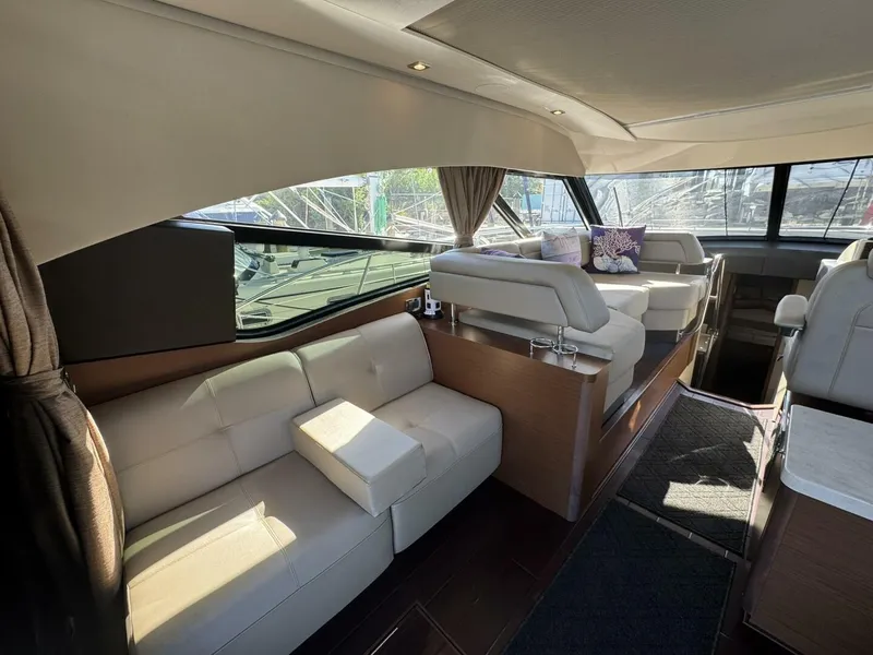 Slide: The Image of 2016 Sea Ray 470 Sundancer 'Lopez Cove II' - Saloon - 5842445