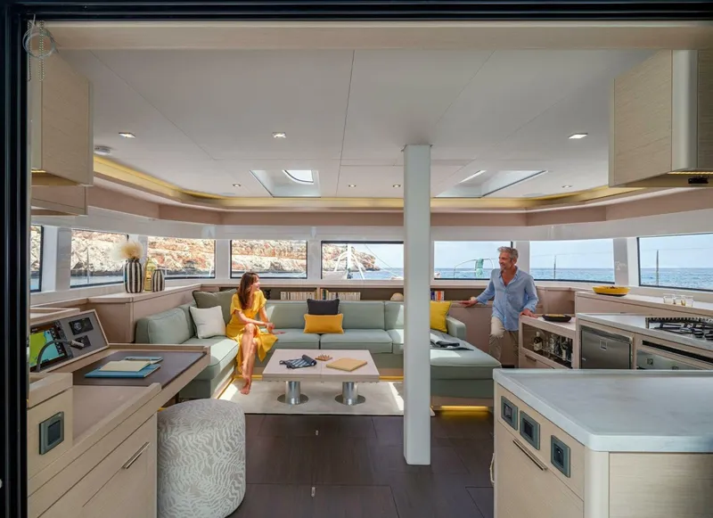 Slide: The Image of Lagoon 55 2025 - 5838420