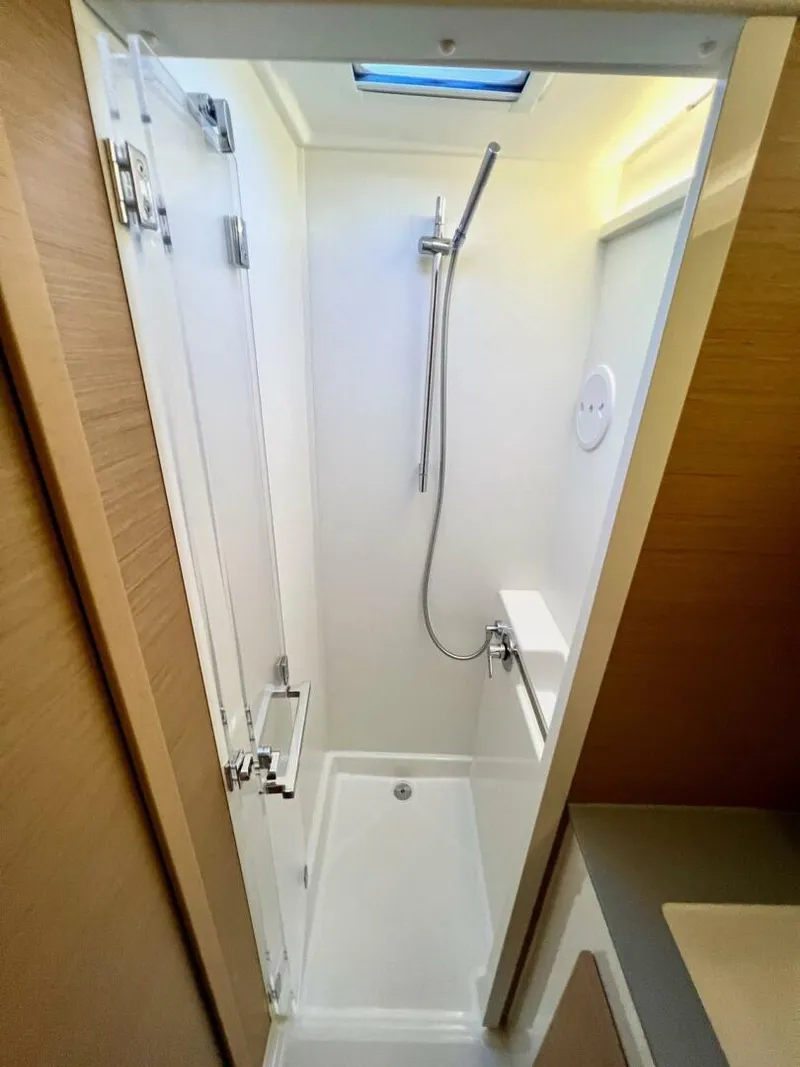 Slide: The Image of Excess 14 2023 - 5840526