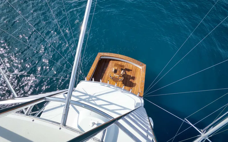 Slide: The Image of Weaver 60 - Pistol - Exterior Cockpit 2002 Weaver 60 Convertible - Pistol - 5839306