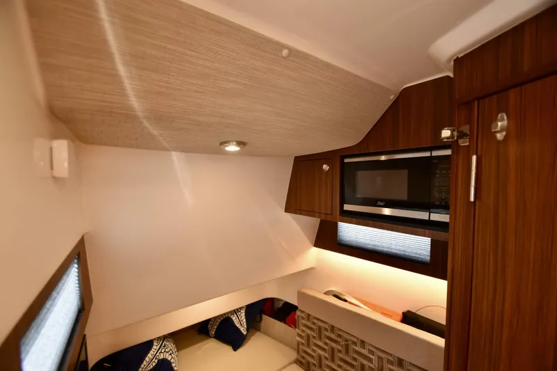 Slide: The Image of DSC_0283 - 5894827