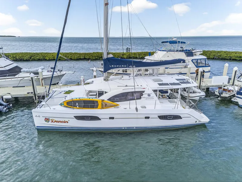 Slide: The Image of Leopard 44 Owners Version 2016 - 5840789