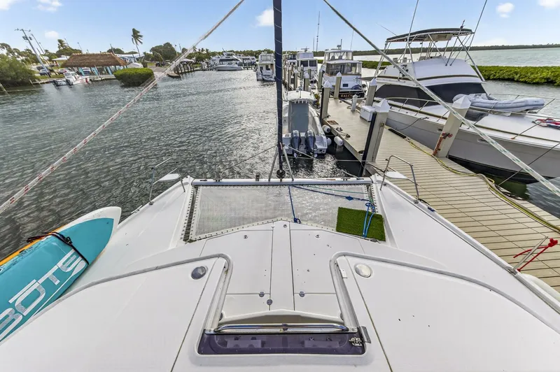 Slide: The Image of Leopard 44 Owners Version 2016 - 5840890