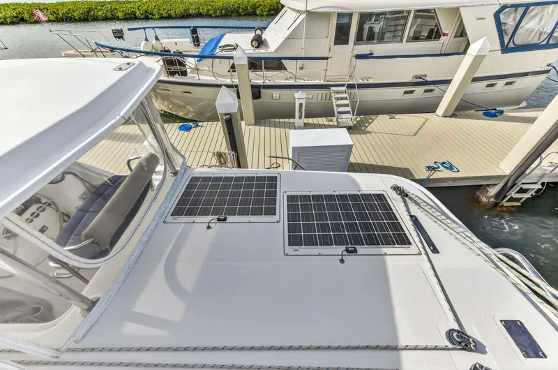 Slide: The Image of Leopard 44 Owners Version 2016 - 5840893