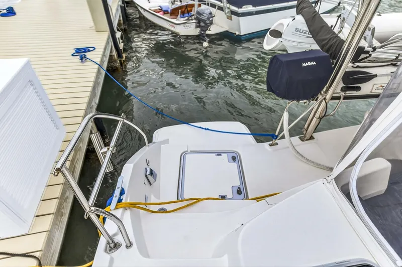 Slide: The Image of Leopard 44 Owners Version 2016 - 5840901