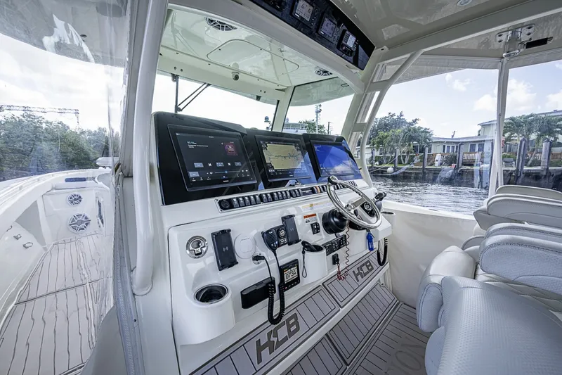 Slide: The Image of HCB 53 Suenos 2016 - 6040967