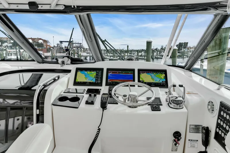 Slide: The Image of Tiara 4200 Open 2006 - 5841211