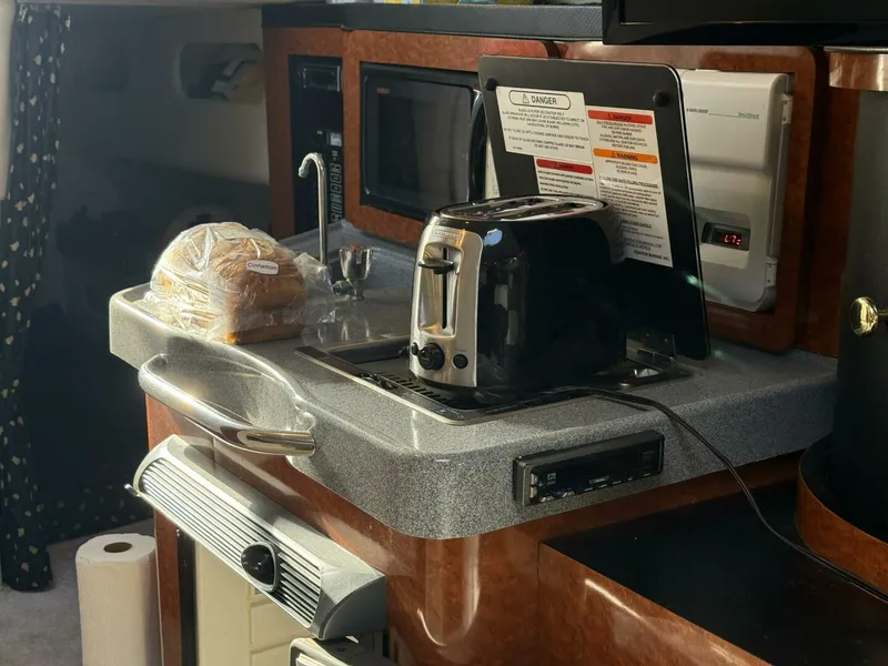 Slide: The Image of Wellcraft Martinique 2600 2002 - 5841485