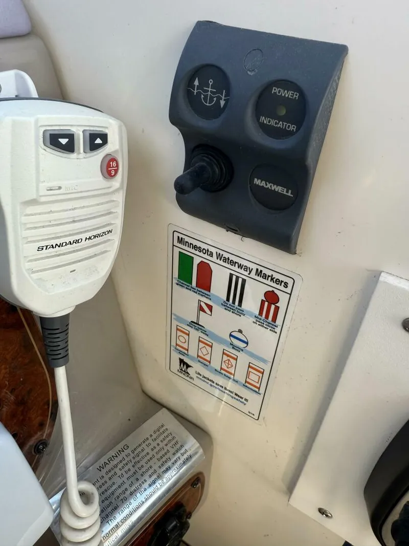 Slide: The Image of Wellcraft Martinique 2600 2002 - 5841484