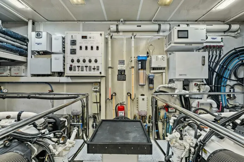 Slide: The Image of 2013 125' Hargrave Raised Pilothouse - Mesmerize - 5841676