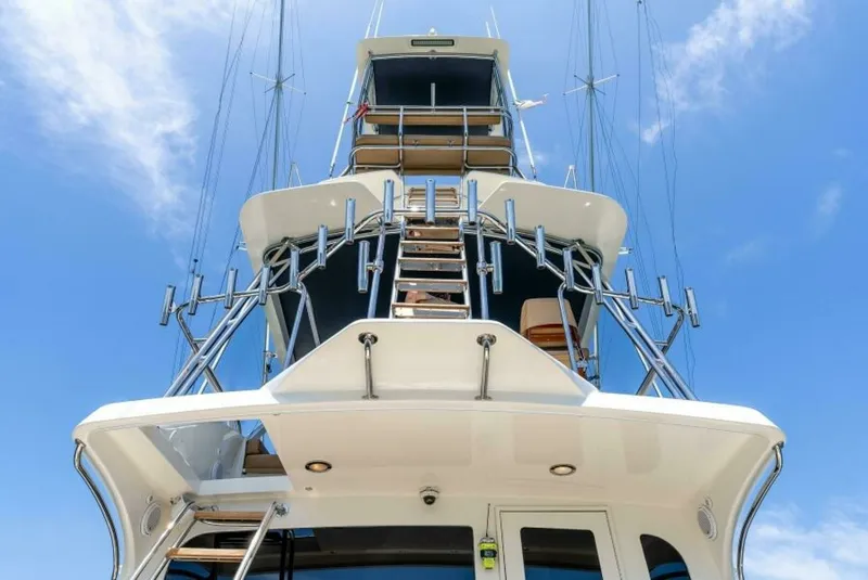 Slide: The Image of 2004 Hatteras 54 Convertible Flybridge/Tower - 6191269