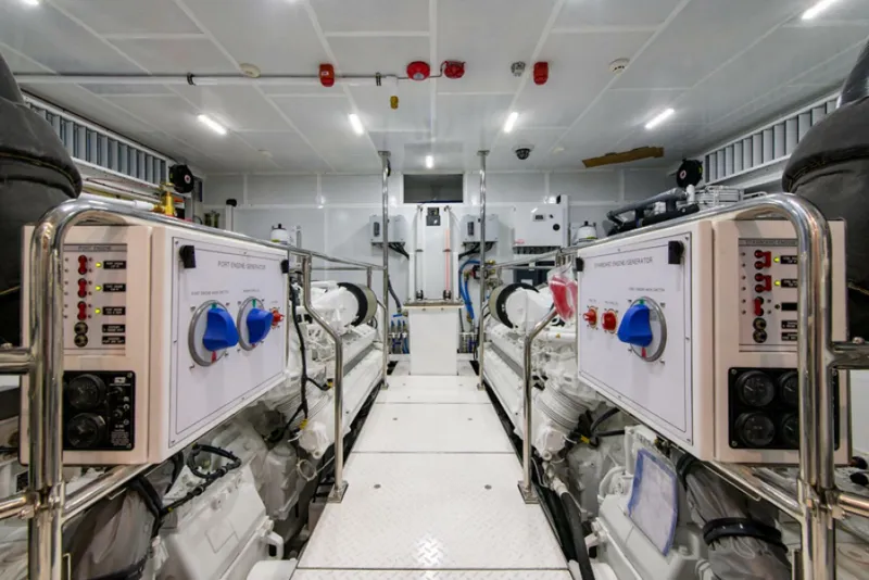 Slide: The Image of Hargrave G120 Signature Series 2020 - 5842118