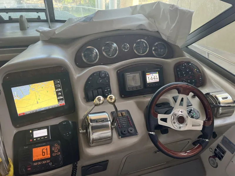 Slide: The Image of Sea Ray Sundancer 2006 - 5845611