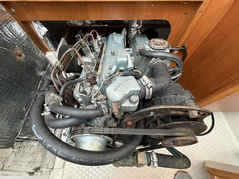 Slide: The Image of Catalina 36 MkII 2001 - 5842601