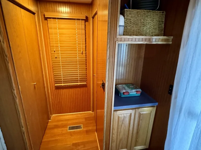 Slide: The Image of Other 16 x 74WB Houseboat 1996 - 5843681