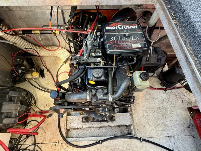 Slide: The Image of Other 16 x 74WB Houseboat 1996 - 5843690