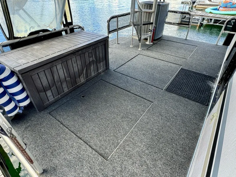 Slide: The Image of Other 16 x 74WB Houseboat 1996 - 5843707