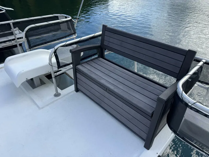 Slide: The Image of Other 16 x 74WB Houseboat 1996 - 5843762