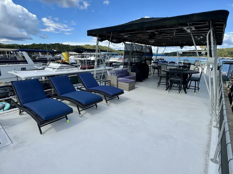 Slide: The Image of Other 16 x 74WB Houseboat 1996 - 5843768