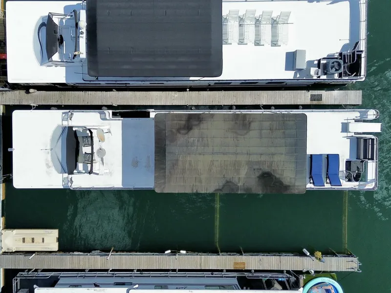 Slide: The Image of Other 16 x 74WB Houseboat 1996 - 5843516