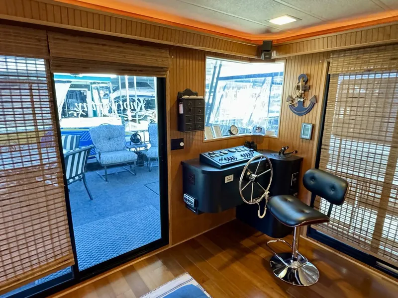 Slide: The Image of Other 16 x 74WB Houseboat 1996 - 5843538