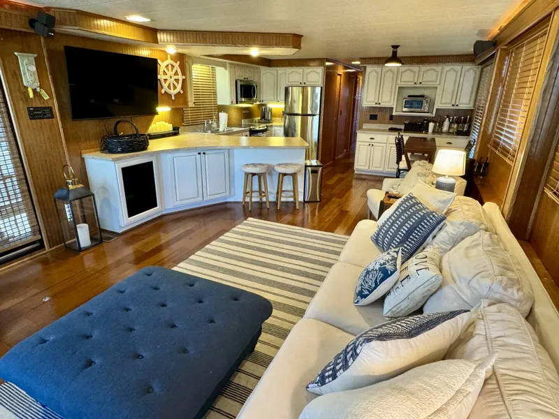 Slide: The Image of Other 16 x 74WB Houseboat 1996 - 5843550