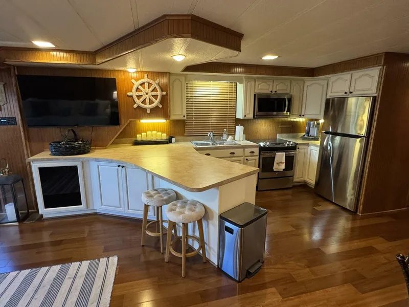 Slide: The Image of Other 16 x 74WB Houseboat 1996 - 5843571