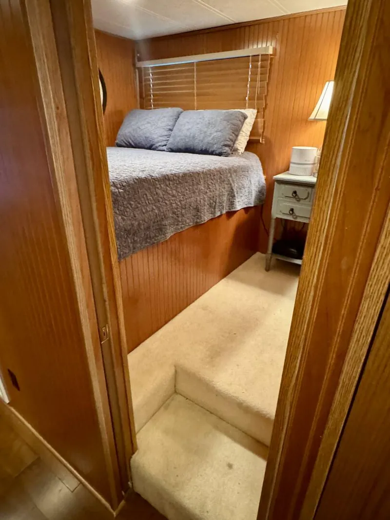 Slide: The Image of Other 16 x 74WB Houseboat 1996 - 5843605