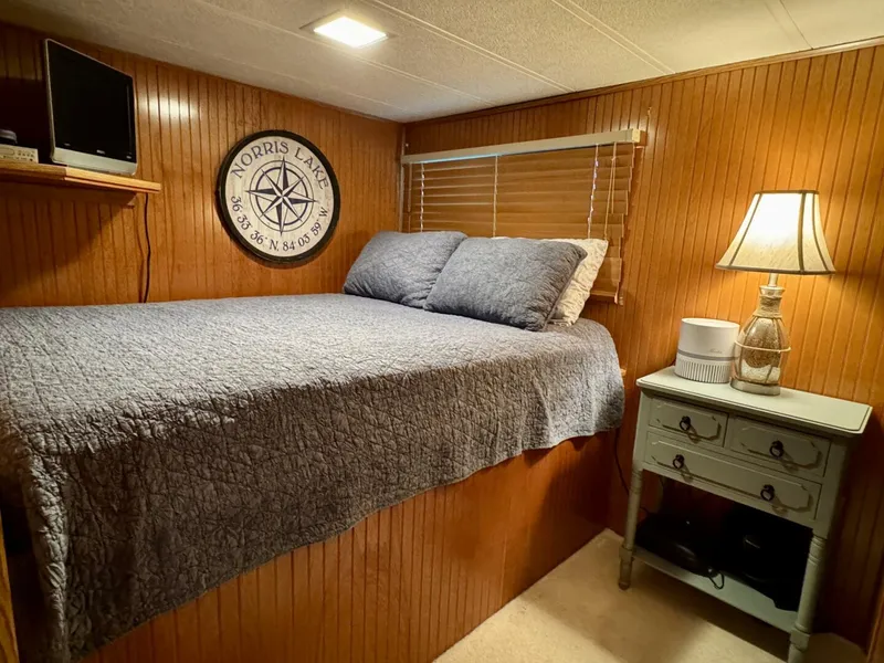 Slide: The Image of Other 16 x 74WB Houseboat 1996 - 5843607