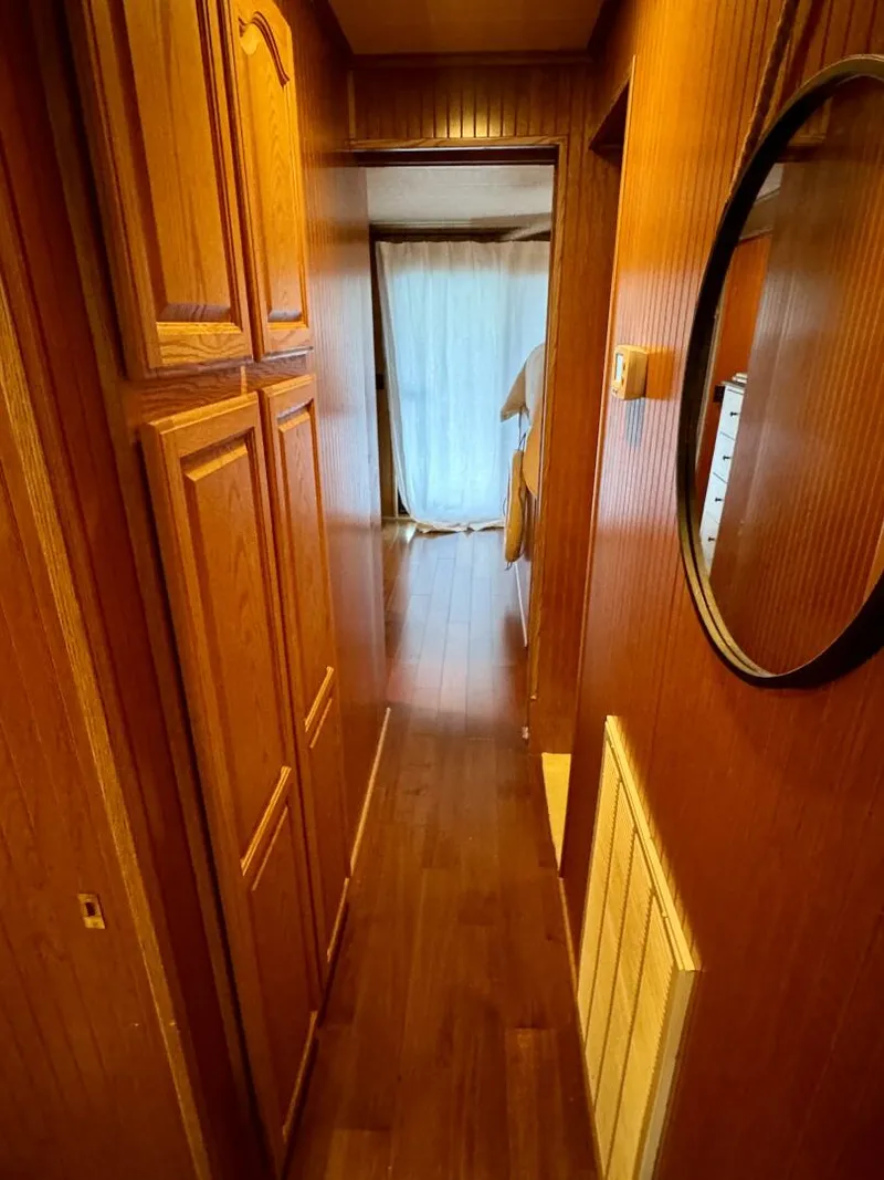 Slide: The Image of Other 16 x 74WB Houseboat 1996 - 5843635