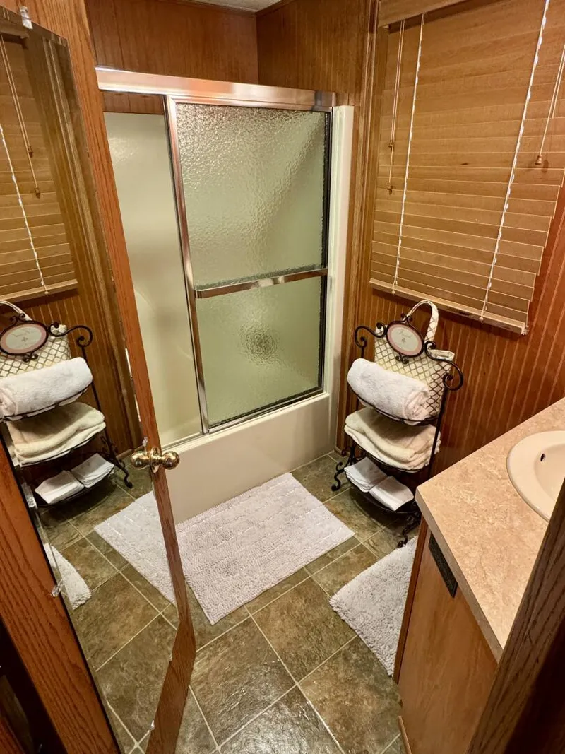 Slide: The Image of Other 16 x 74WB Houseboat 1996 - 5843673