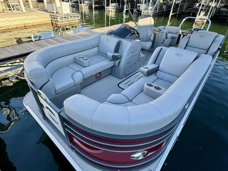 Slide: The Image of Veranda Vertex VTX 22R TritoonFL 2023 - 5844168