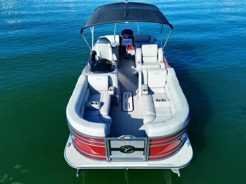 Slide: The Image of Veranda Vertex VTX 22R TritoonFL 2023 - 5844151