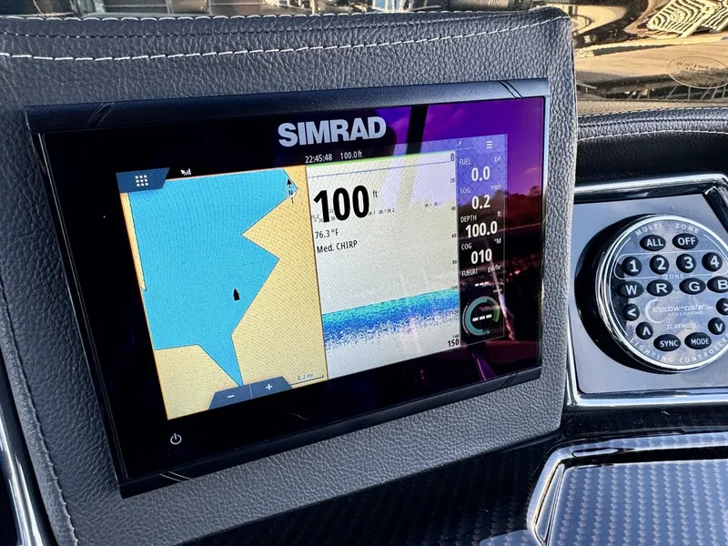 Slide: The Image of Veranda Vertex VTX 22R TritoonFL 2023 - 5844183