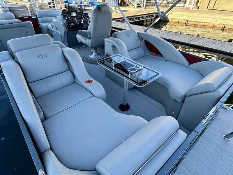 Slide: The Image of Veranda Vertex VTX 22R TritoonFL 2023 - 5844210